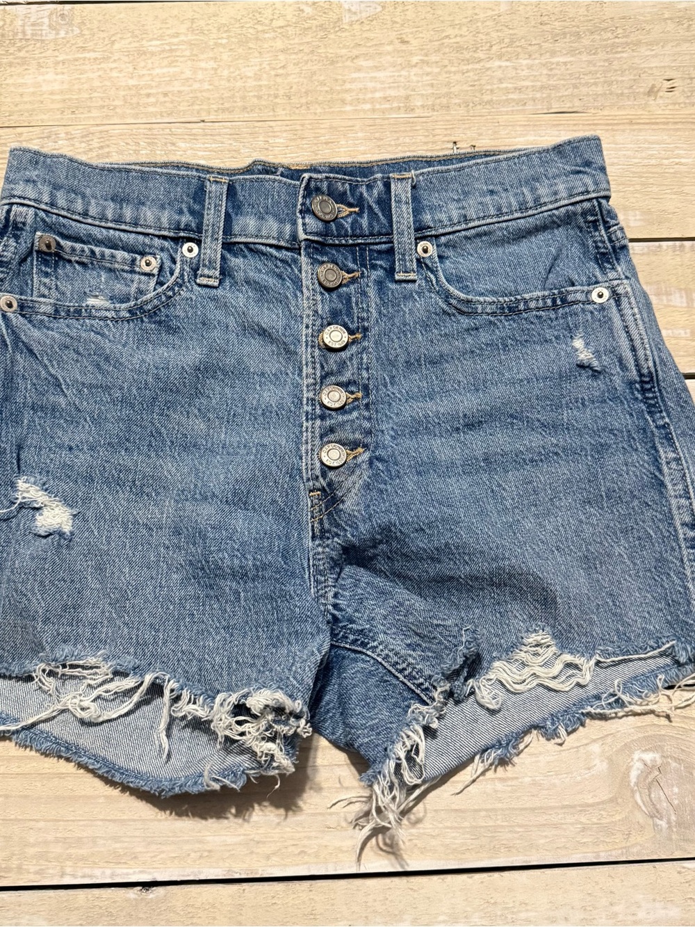 Gap Womens Size 2 Or 26 Medium Wash Fringe Cheeky Denim Jean Shorts